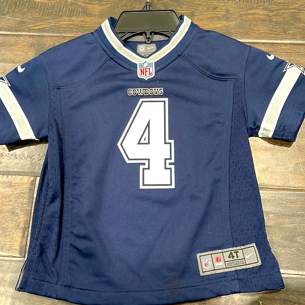 NFL Cowboys jersey!